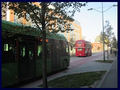 Västra Hamnen 2014 - London bus and super bus